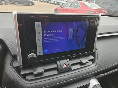 Used 2025 Toyota RAV4 XLE image 21