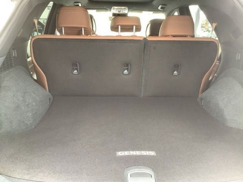 Used 2026 Genesis GV70 2.5T Advanced image 27