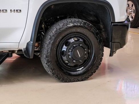 Used 2023 Chevrolet Silverado 3500 W/T w/ Gooseneck/5TH Wheel Package image 46