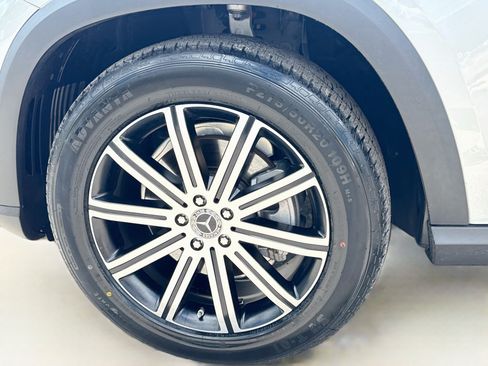 Used 2024 Mercedes-Benz GLE 350 4MATIC w/ Winter Package image 42