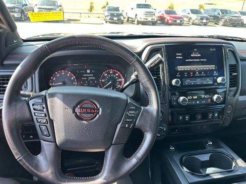 Used 2024 Nissan Titan PRO-4X w/ Pro-4x Convenience Package AWD/4WD image 24