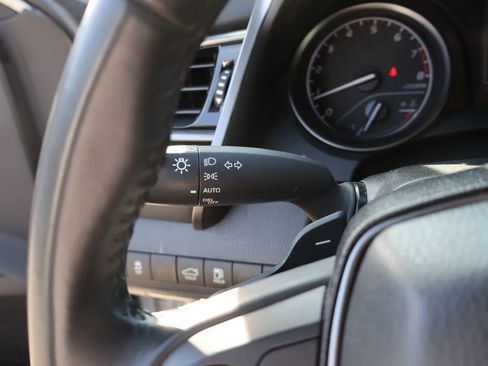 Used 2024 Toyota Camry SE image 24