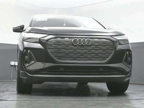 Used 2024 Audi Q4 e-tron Premium Plus w/ Premium Plus image 47