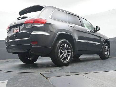 Used 2019 Jeep Grand Cherokee Limited image 36