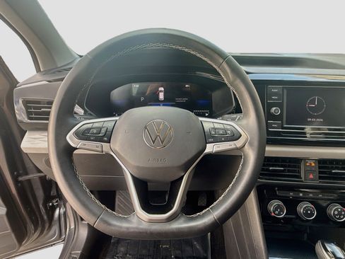 Certified 2024 Volkswagen Taos S FWD image 10