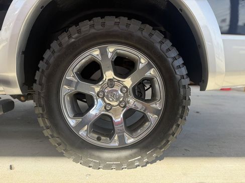 Used 2013 RAM 1500 Laramie w/ Convenience Group image 12