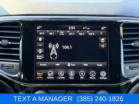 Used 2022 Jeep Grand Cherokee Laredo X image 15