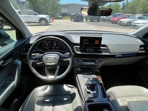Used 2019 Audi Q5 2.0T Premium Plus AWD/4WD image 6