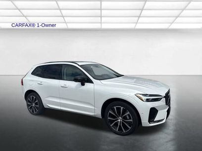 Used 2024 Volvo XC60 B5 Plus w/ Climate Package