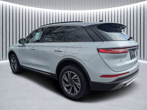 New 2026 Lincoln Corsair Premiere image 5