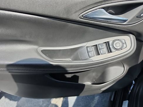 Used 2021 Buick Encore GX Preferred w/ Sport Touring Package FWD image 14