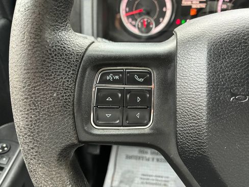 Used 2017 RAM 1500 Express w/ Express Value Package AWD/4WD image 23