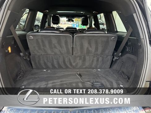 Used 2018 Mercedes-Benz GLS 450 4MATIC image 21