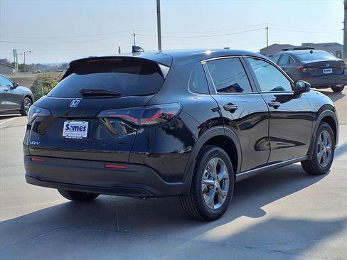 New 2026 Honda HR-V LX image 7
