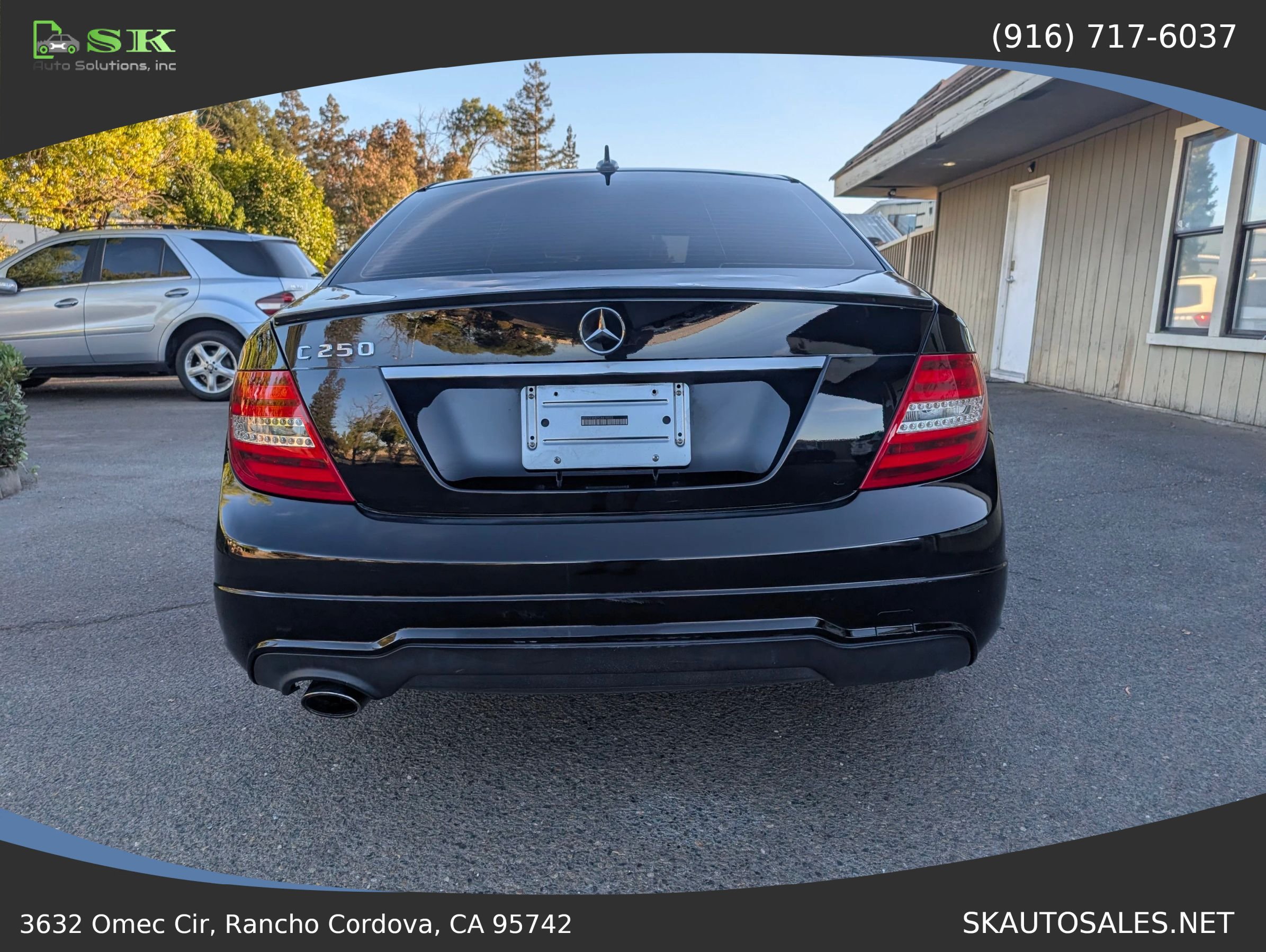 Used 2012 Mercedes-Benz C 250 Sedan image 11