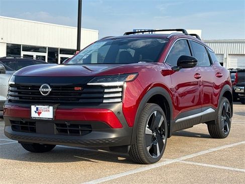 New 2026 Nissan Kicks SR image 3