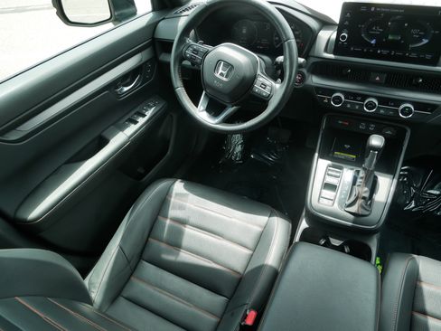 Used 2024 Honda CR-V Sport-L image 9