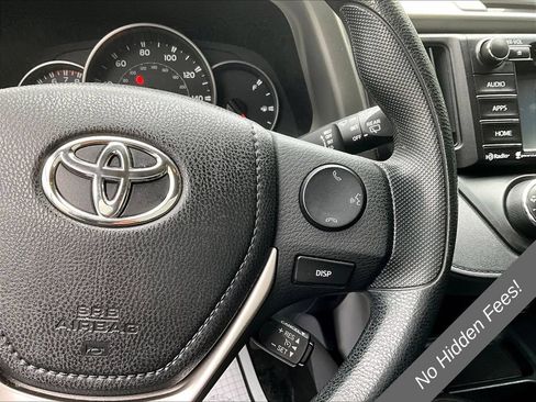 Used 2016 Toyota RAV4 LE AWD/4WD image 14