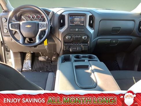 Used 2022 Chevrolet Silverado 1500 Custom w/ Safety Confidence Package image 17