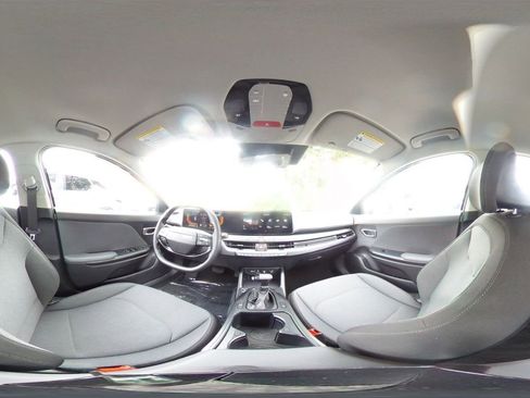 Used 2025 Kia K4 FWD image 41