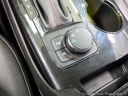 Certified 2025 Chevrolet Blazer RS image 17