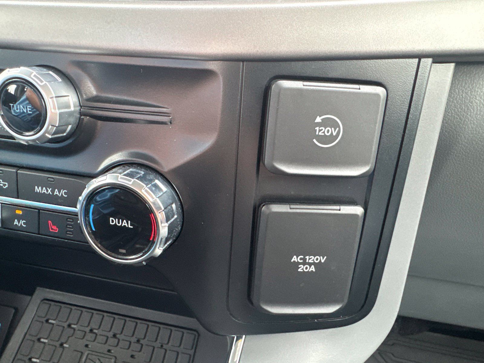 Used 2024 Ford F150 XLT w/ Equipment Group 302A MID AWD/4WD image 24
