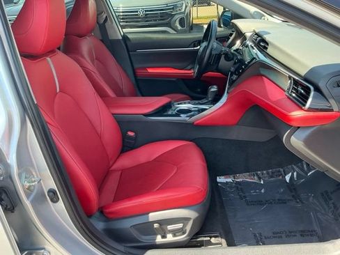 Used 2020 Toyota Camry XSE w/ Driver Assist Package FWD image 20