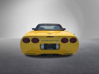Used 2004 Chevrolet Corvette Convertible w/ Preferred Equipment Group RWD video 4