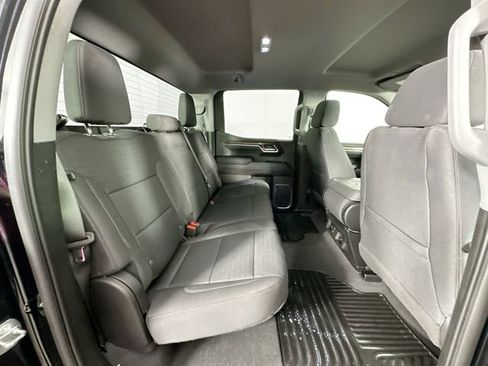 Used 2023 Chevrolet Silverado 1500 LT AWD/4WD image 25