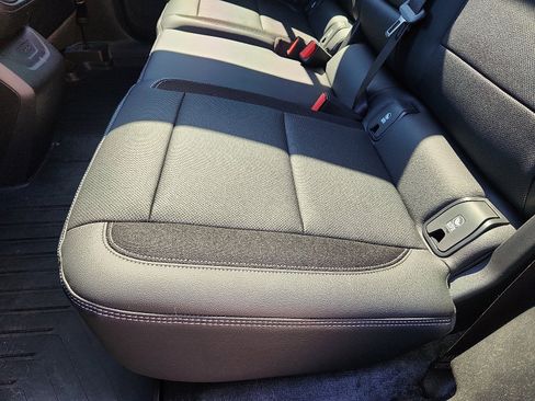 Used 2025 Chevrolet Blazer EV LT image 27