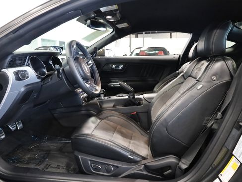 Used 2017 Ford Mustang GT Premium w/ Equipment Group 401A image 16