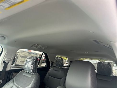 New 2026 Ford Explorer Active image 28