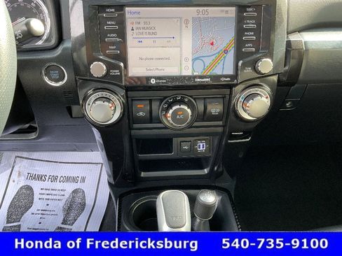 Used 2022 Toyota 4Runner TRD Off-Road Premium w/ Moonroof Package AWD/4WD image 37