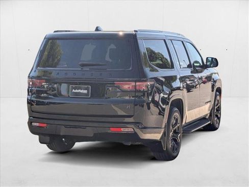 New 2025 Jeep Wagoneer Series II w/ Convenience Group I image 2