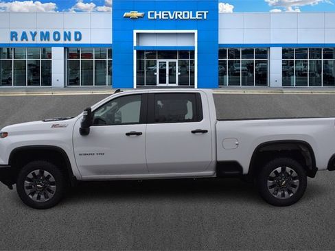 New 2026 Chevrolet Silverado 2500 Custom w/ Custom Value Package image 6