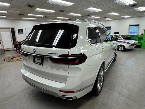 Used 2026 BMW X7 xDrive40i AWD/4WD image 42