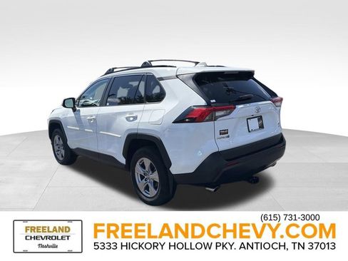 Used 2023 Toyota RAV4 XLE AWD/4WD image 5
