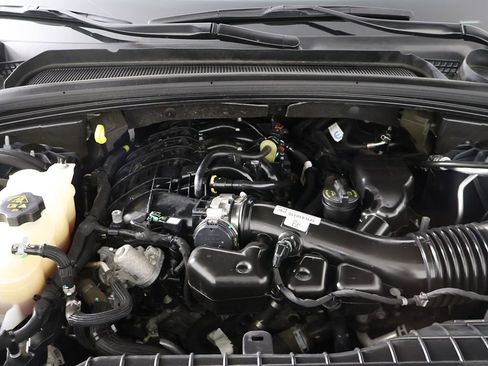 Used 2023 Jeep Grand Cherokee Altitude AWD/4WD image 22