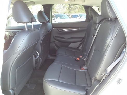 Used 2024 INFINITI QX50 Luxe AWD/4WD image 26