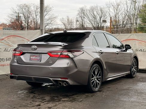 Used 2022 Toyota Camry SE FWD image 54