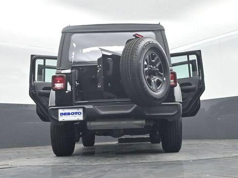 Used 2022 Jeep Wrangler Unlimited Sport AWD/4WD image 74