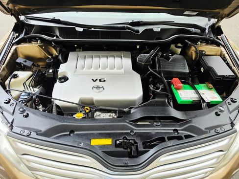 Used 2009 Toyota Venza FWD image 17
