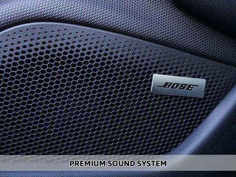 Used 2023 Porsche Taycan 4 Cross Turismo image 5