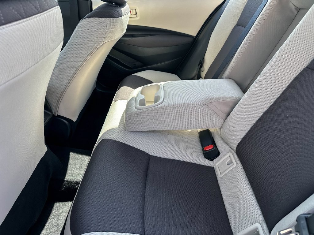 Used 2026 Toyota Corolla LE FWD image 18