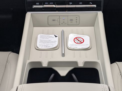 New 2026 Hyundai Santa Fe SEL FWD image 23