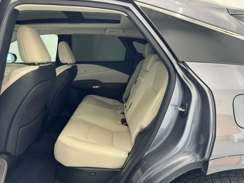 Used 2023 Lexus RX 350 FWD w/ Accessory Package (K3) image 18
