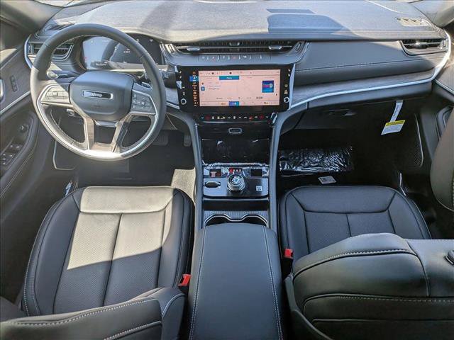 New 2026 Jeep Grand Cherokee Limited AWD/4WD image 15