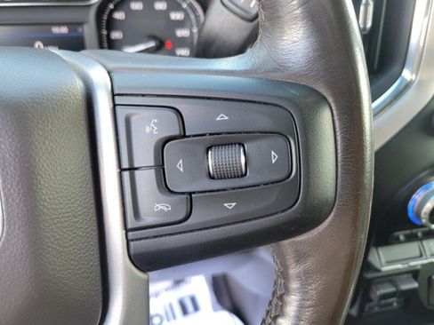 Used 2022 GMC Sierra 1500 SLT AWD/4WD image 19