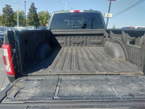 Used 2021 Ford F150 Lariat w/ Max Trailer Tow Package image 18