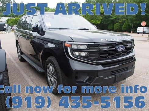 Certified 2025 Ford Expedition Max Active AWD/4WD image 1